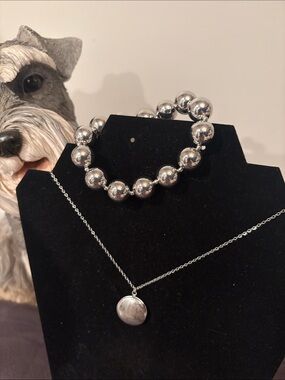 Plunder Silver Bead Bracelet with Silver etched locket Pendant